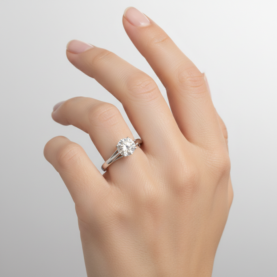 Solitaire Engagement ring