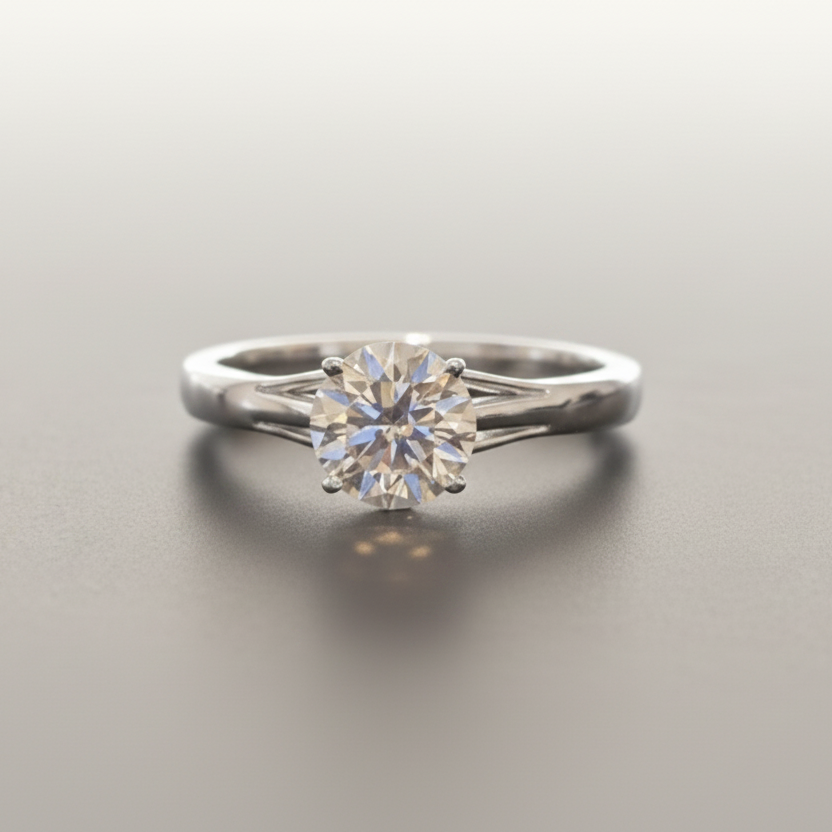 Solitaire Engagement ring
